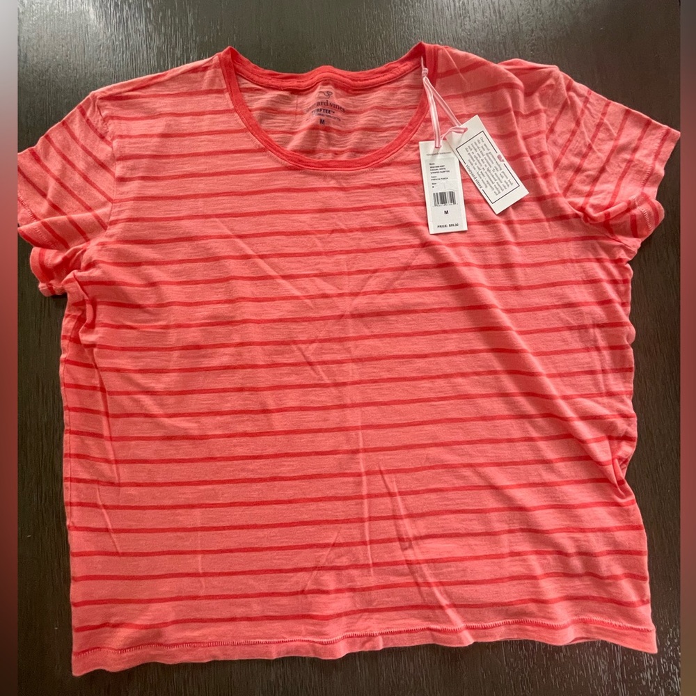 NWT Women’s vineyard vines Papaya Punch (coral)  surf tee Size Medium
